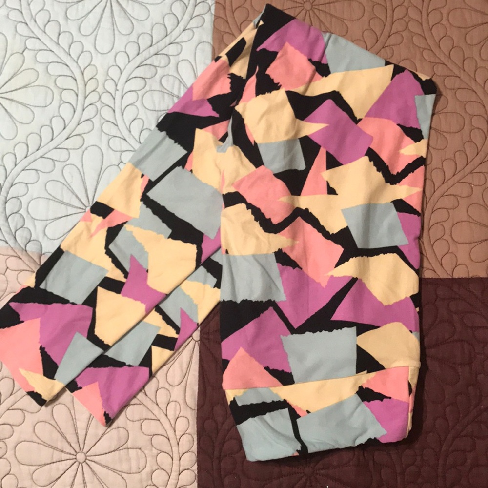 LulaRoe TC leggings